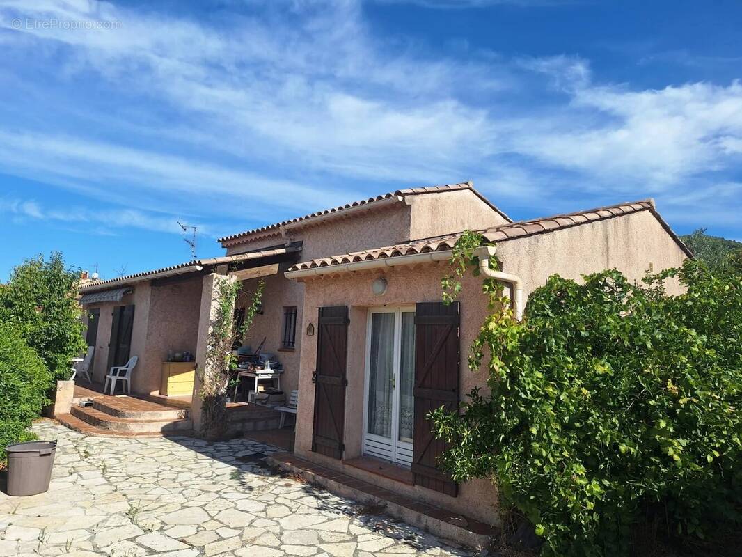 Maison à DRAGUIGNAN