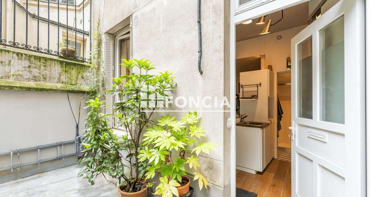 Appartement à PARIS-19E