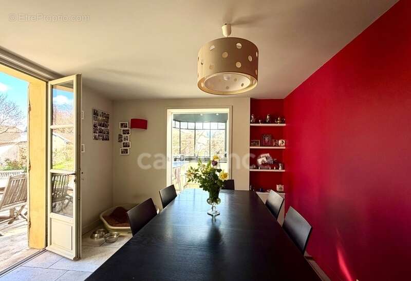 Maison à LOUVECIENNES