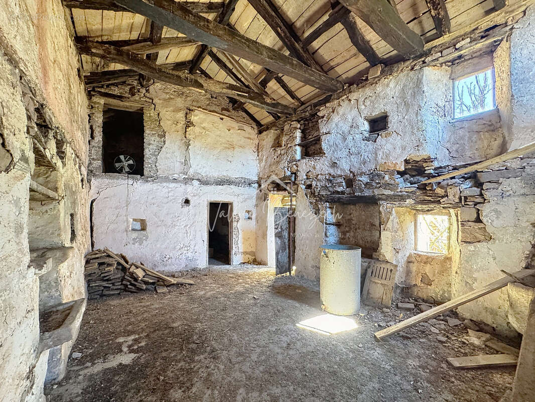 Maison à SAINT-AFFRIQUE