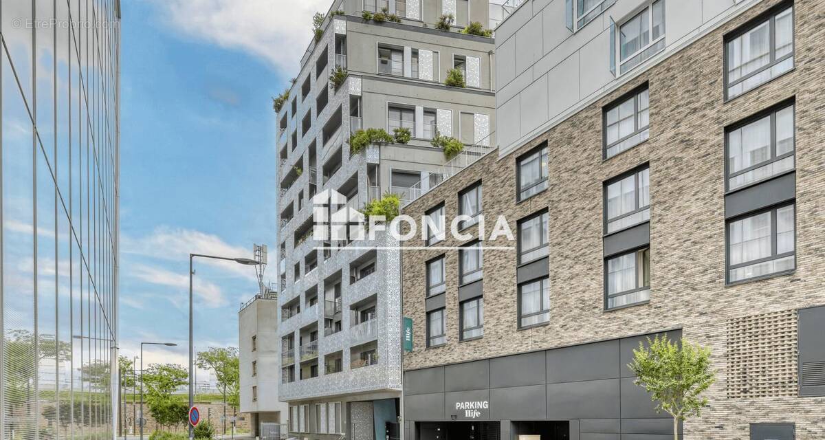 Appartement à ISSY-LES-MOULINEAUX