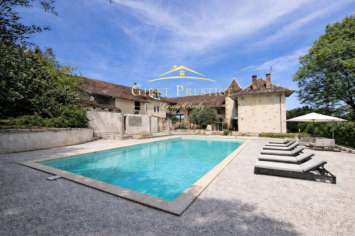 Maison à BRENS