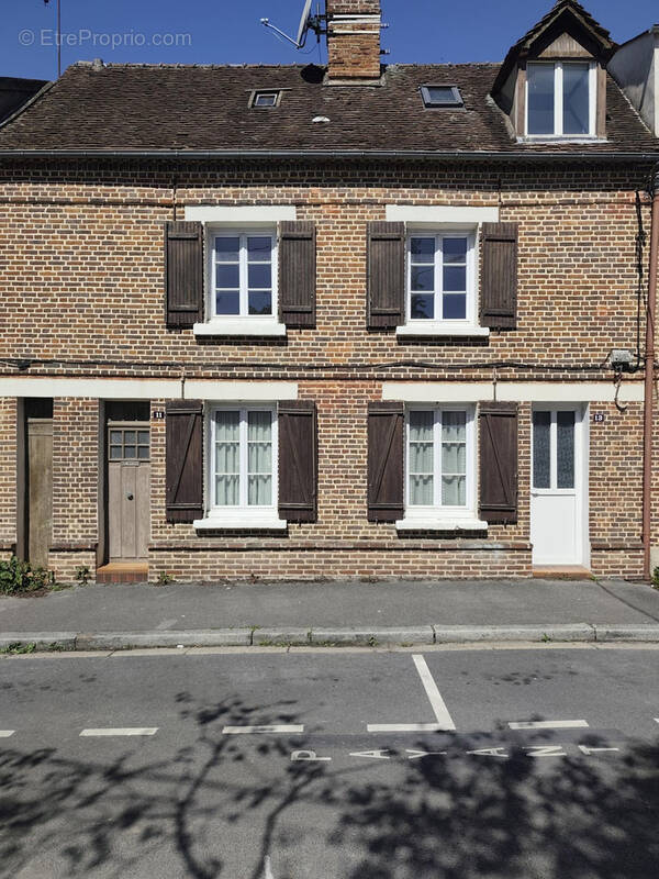 Maison à BEAUVAIS
