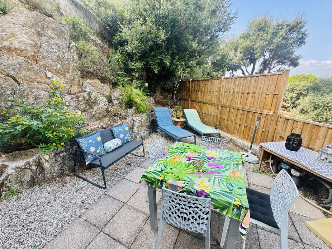 Maison à BORMES-LES-MIMOSAS