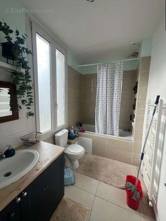 Maison à VILLETANEUSE