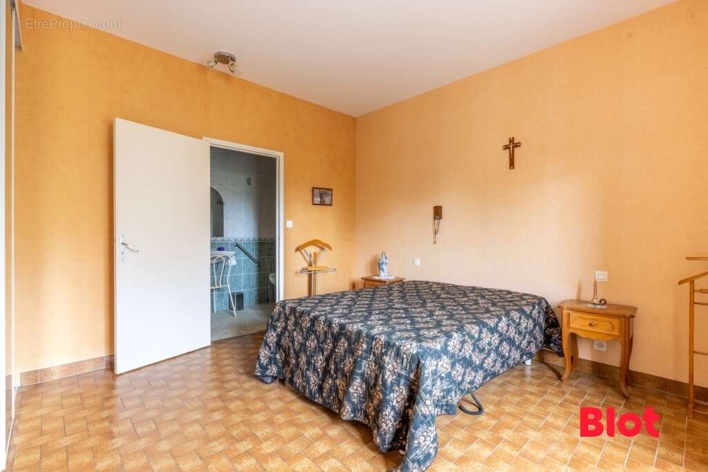 Maison à JANZE