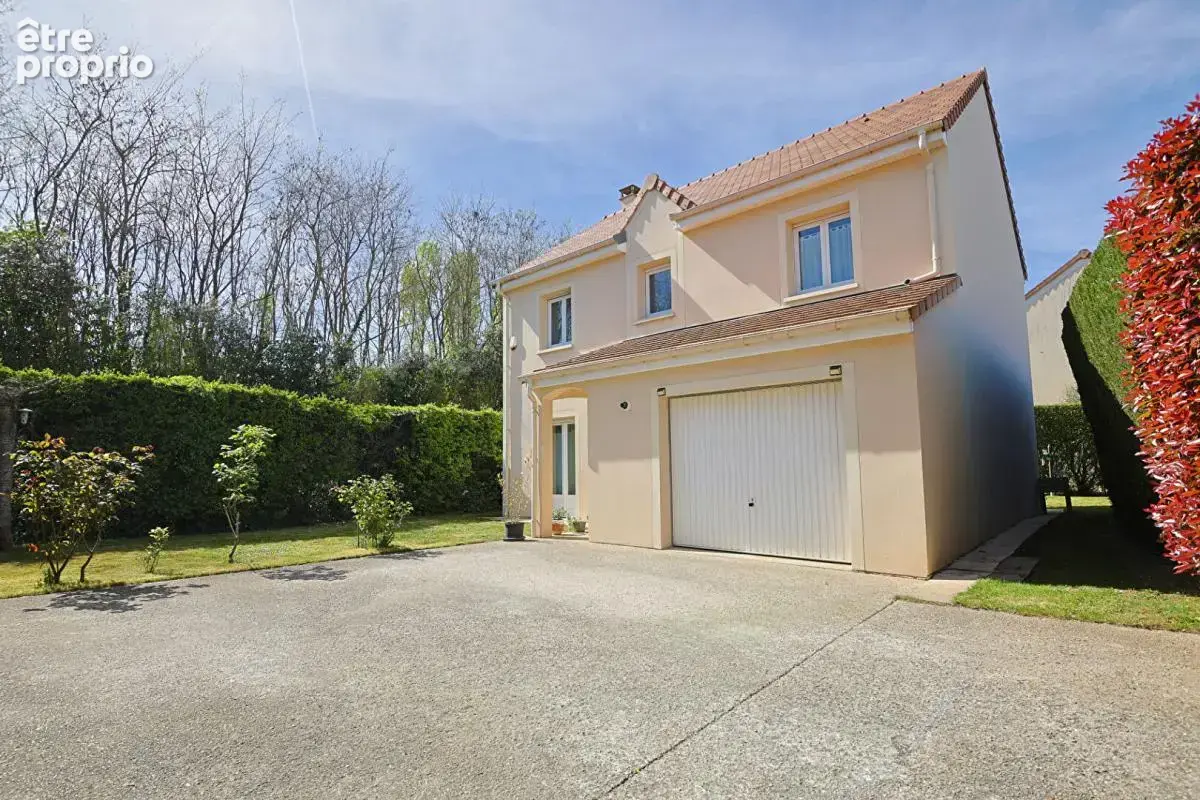 Maison Brie Comte Robert 6 pièce(s) 111 m2 - photo 16