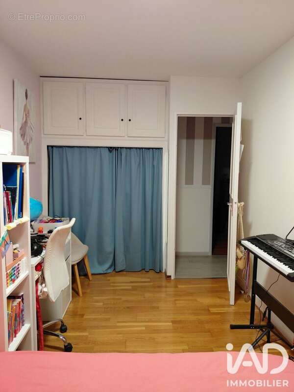 Photo 4
