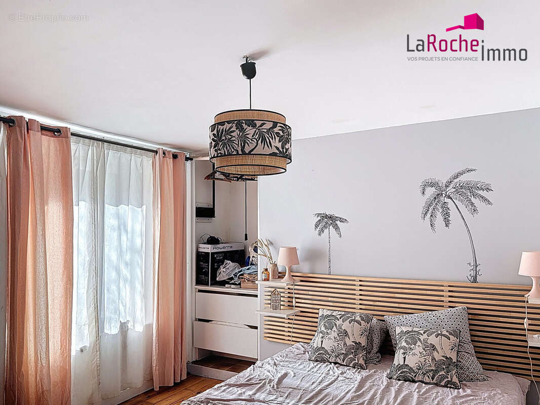 Maison à LA ROCHE-MAURICE