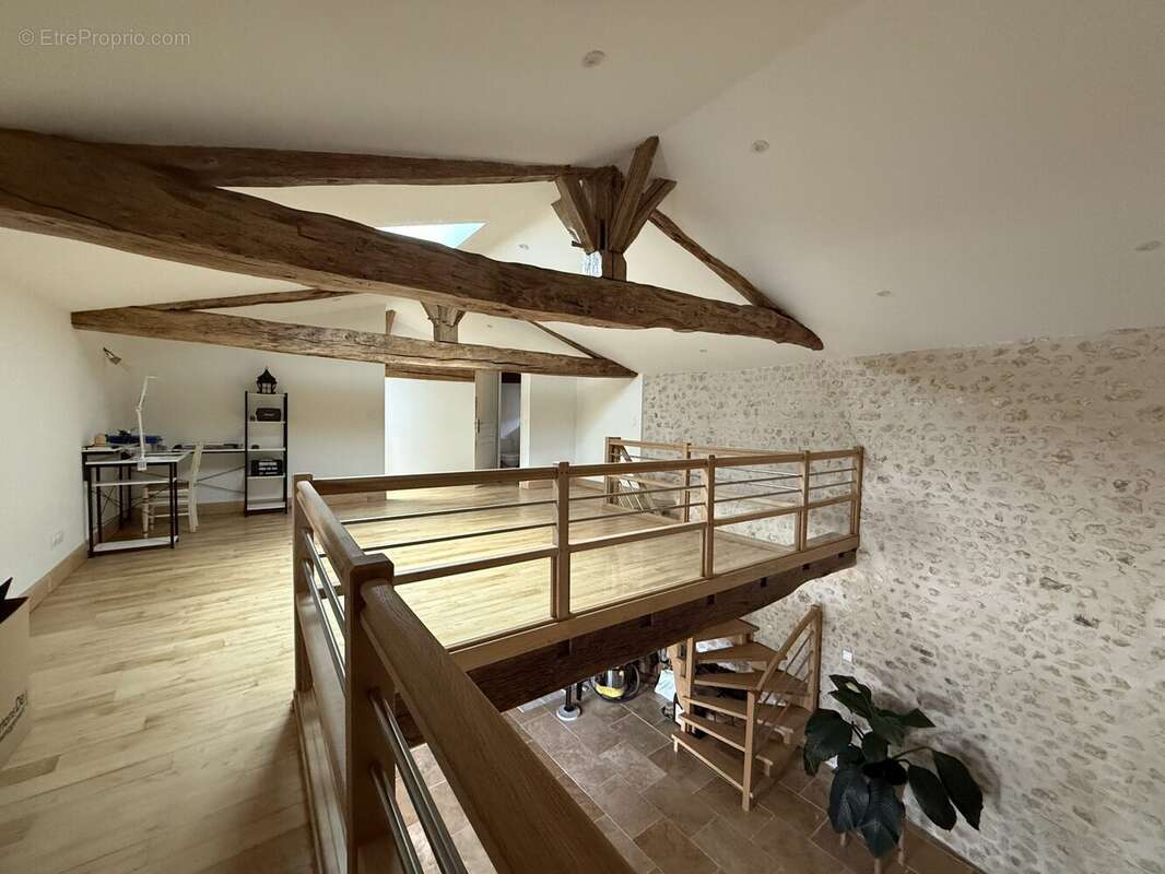Maison à BECHERESSE