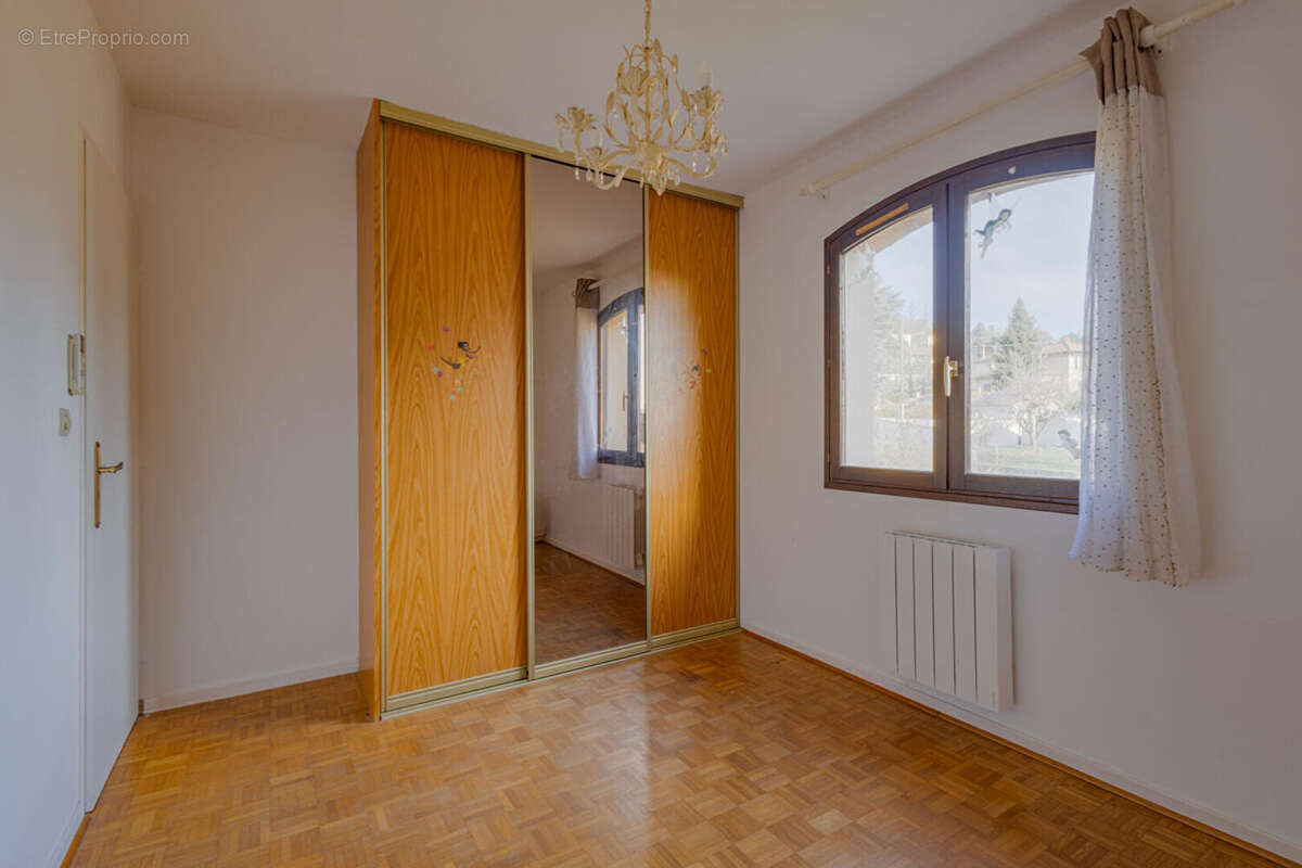 Maison à LA BOISSE
