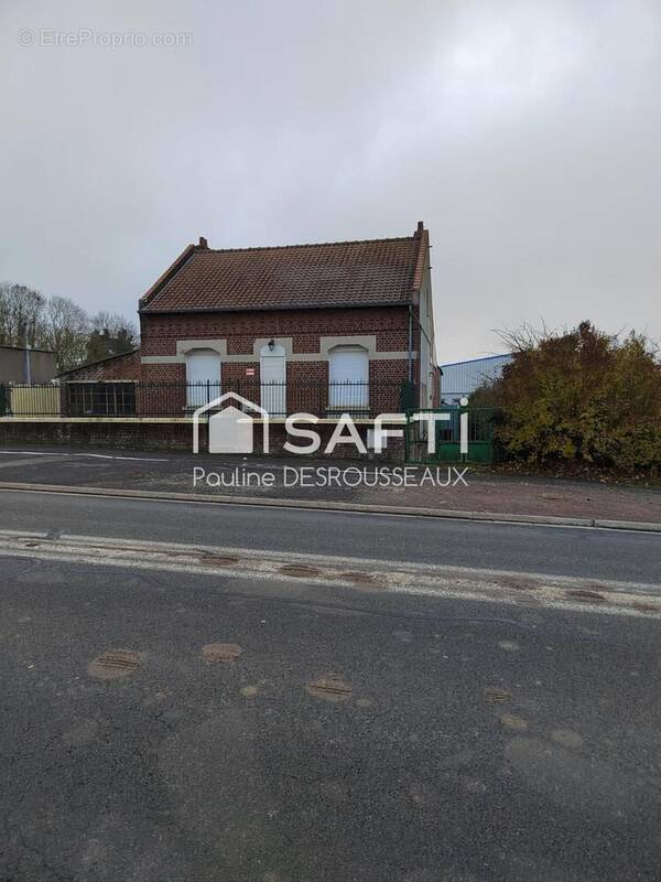 Photo 1 - Maison à CAMBRAI