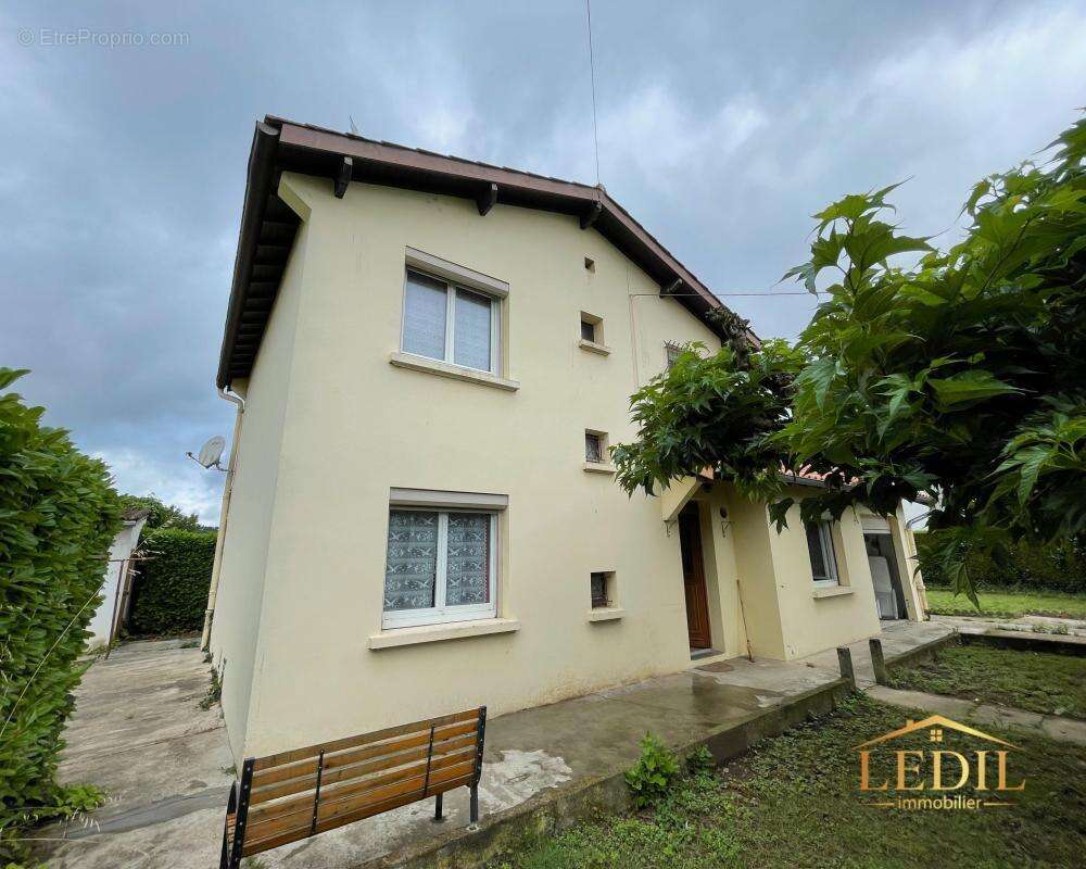 Maison de ville avec garage - photo 7