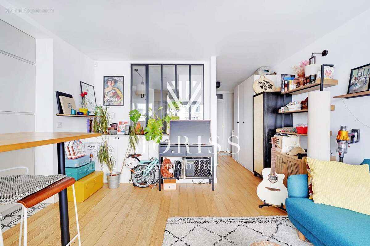 Appartement à PARIS-18E