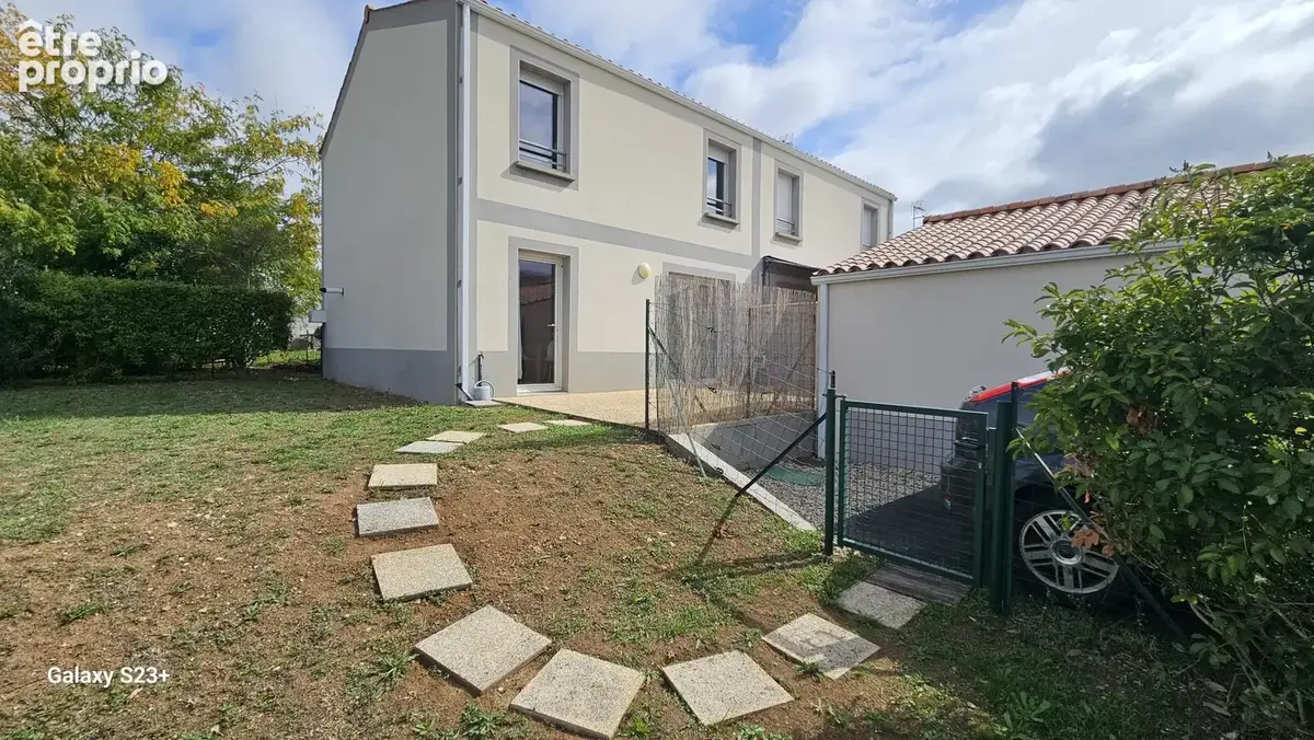 Photo Maison à Niort au prix de 178 880€