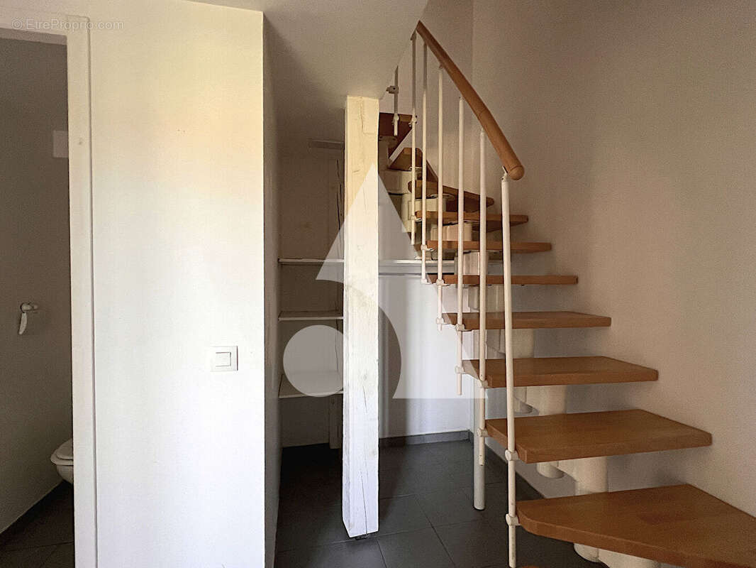Immeuble Coutras 7 pièces 141.8 m2 - photo 8