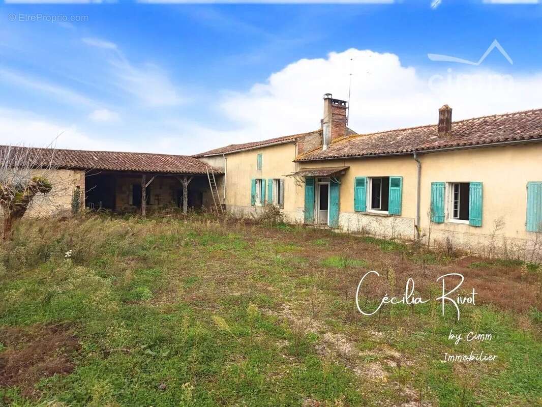 Maison à LE FOUILLOUX