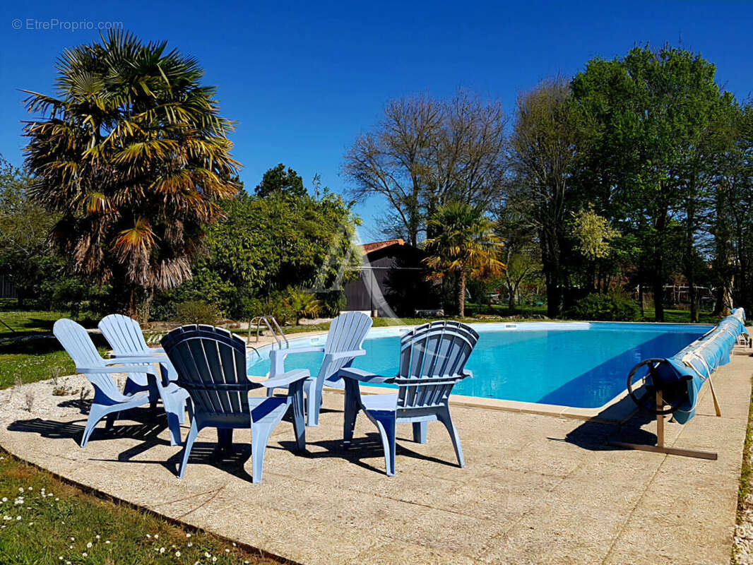 Demeure de prestige en Charente Maritime - photo 5