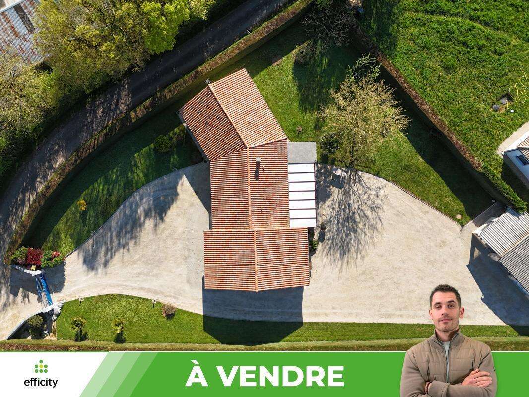 Maison à MARNAY