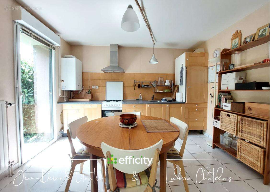 Appartement à NOUVOITOU