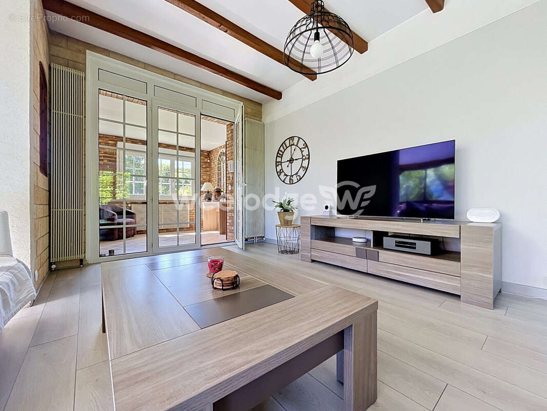 Maison 184 m² à Vaureal  - photo 4