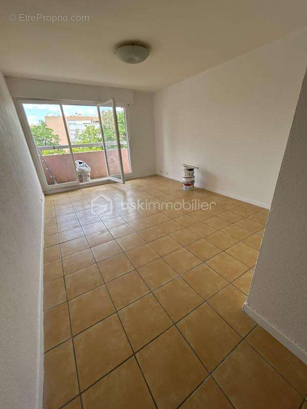 Appartement à EPINAY-SOUS-SENART