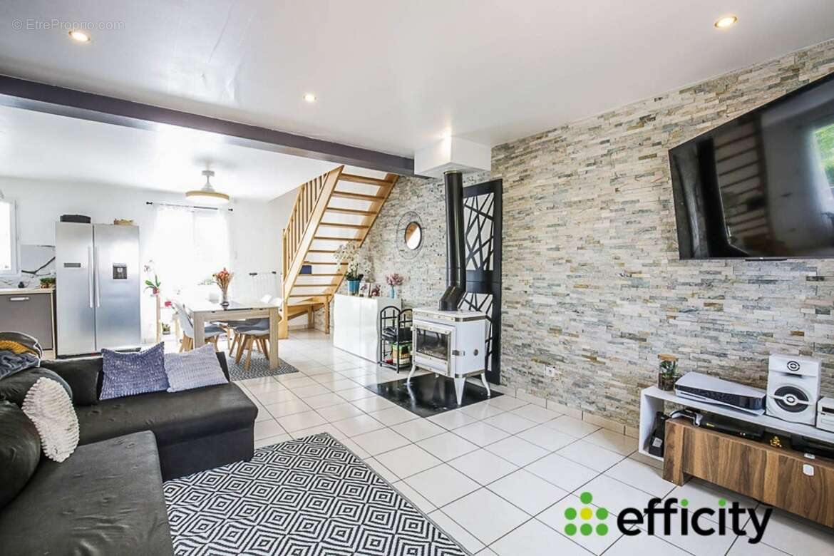 Maison à MANTES-LA-VILLE