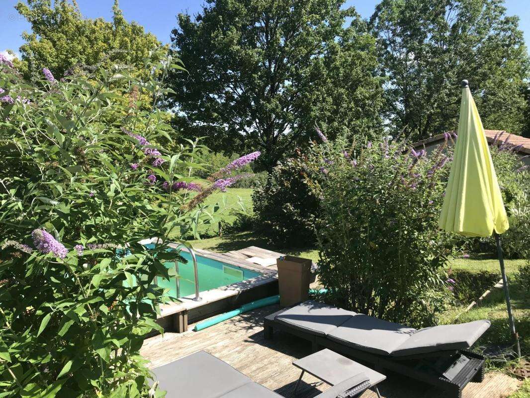 Maison à SAINT-PAUL-LIZONNE