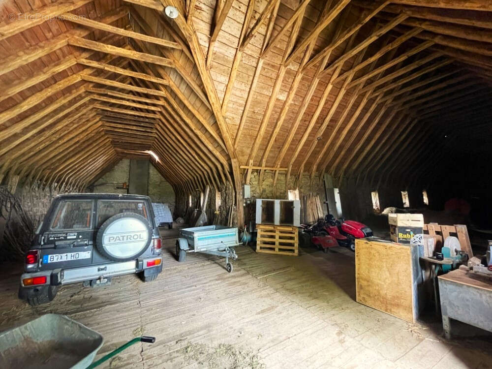 Manoir avec Corps de Ferme Chaudes Aigues - photo 17