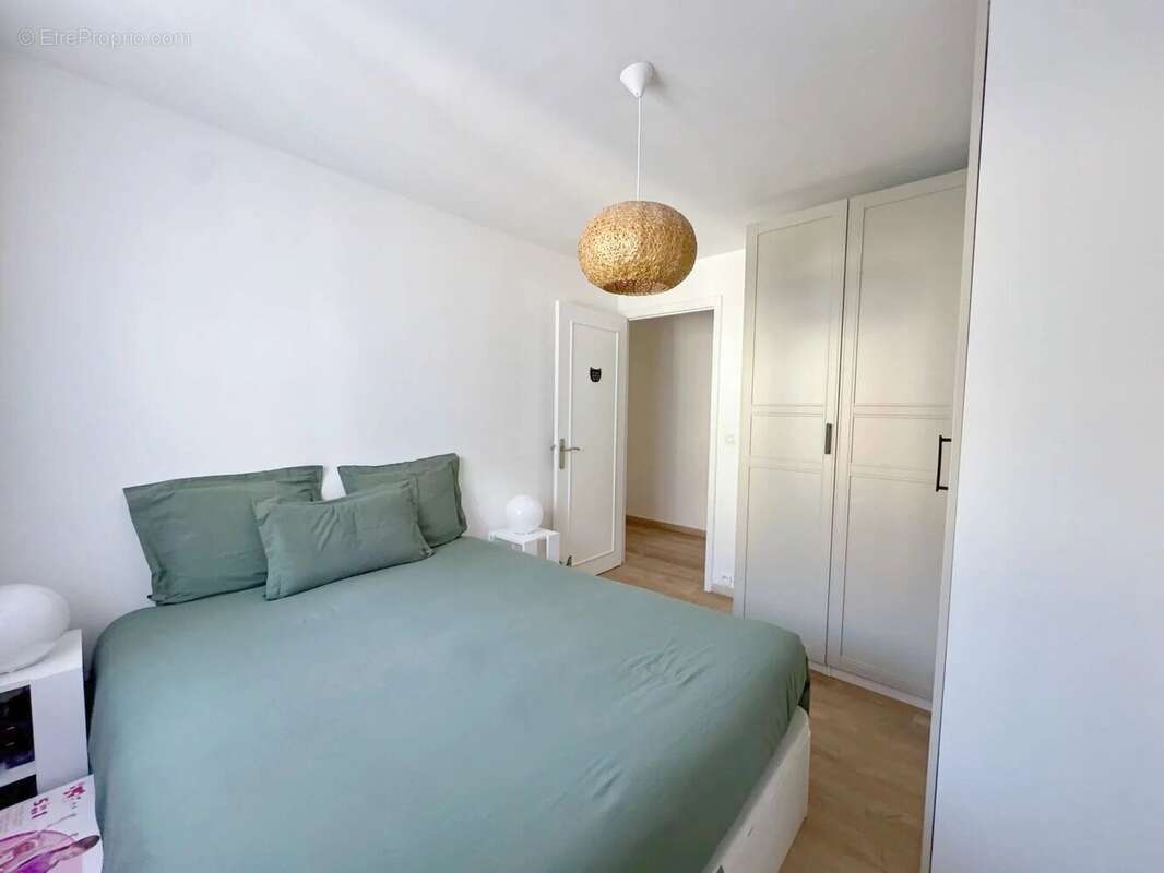 Appartement à LE CANNET