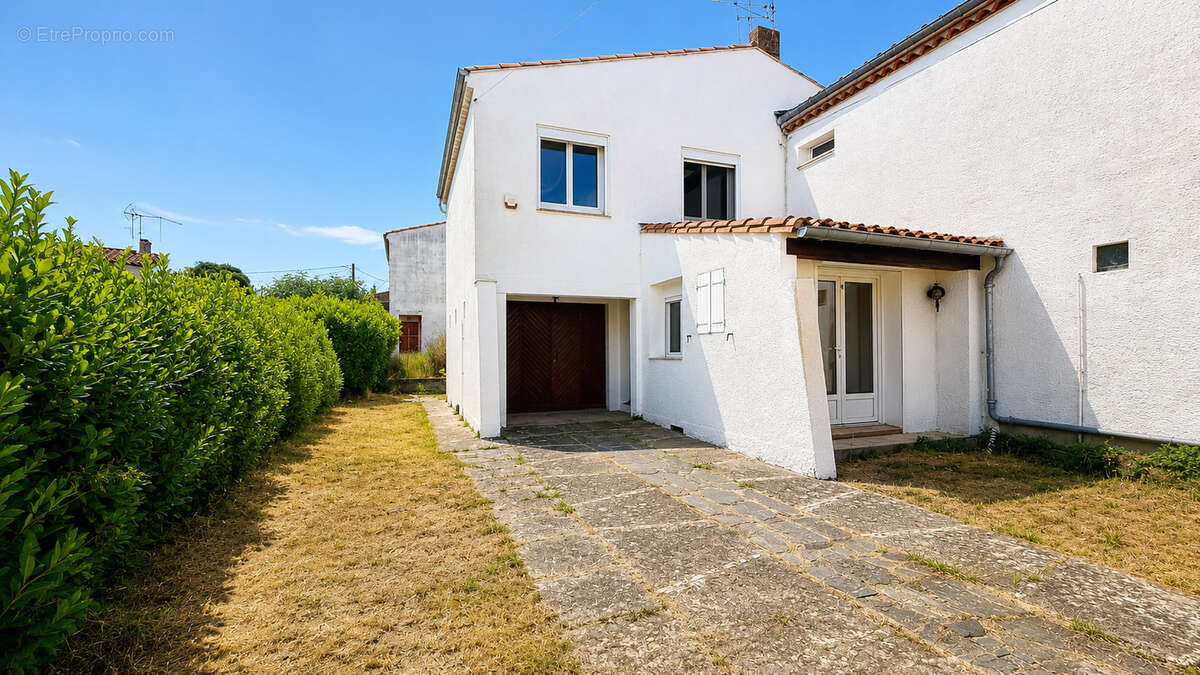 Carcassonne - maison - 4 chambres - jardin - photo 16