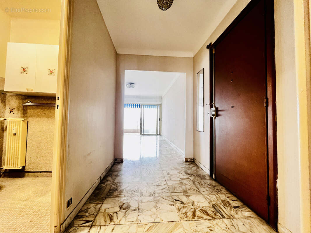 Appartement à MENTON