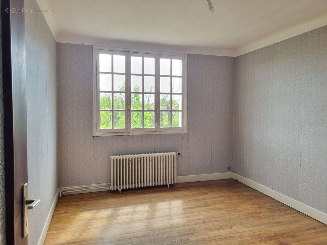 Maison à NEUVY-SAINT-SEPULCHRE