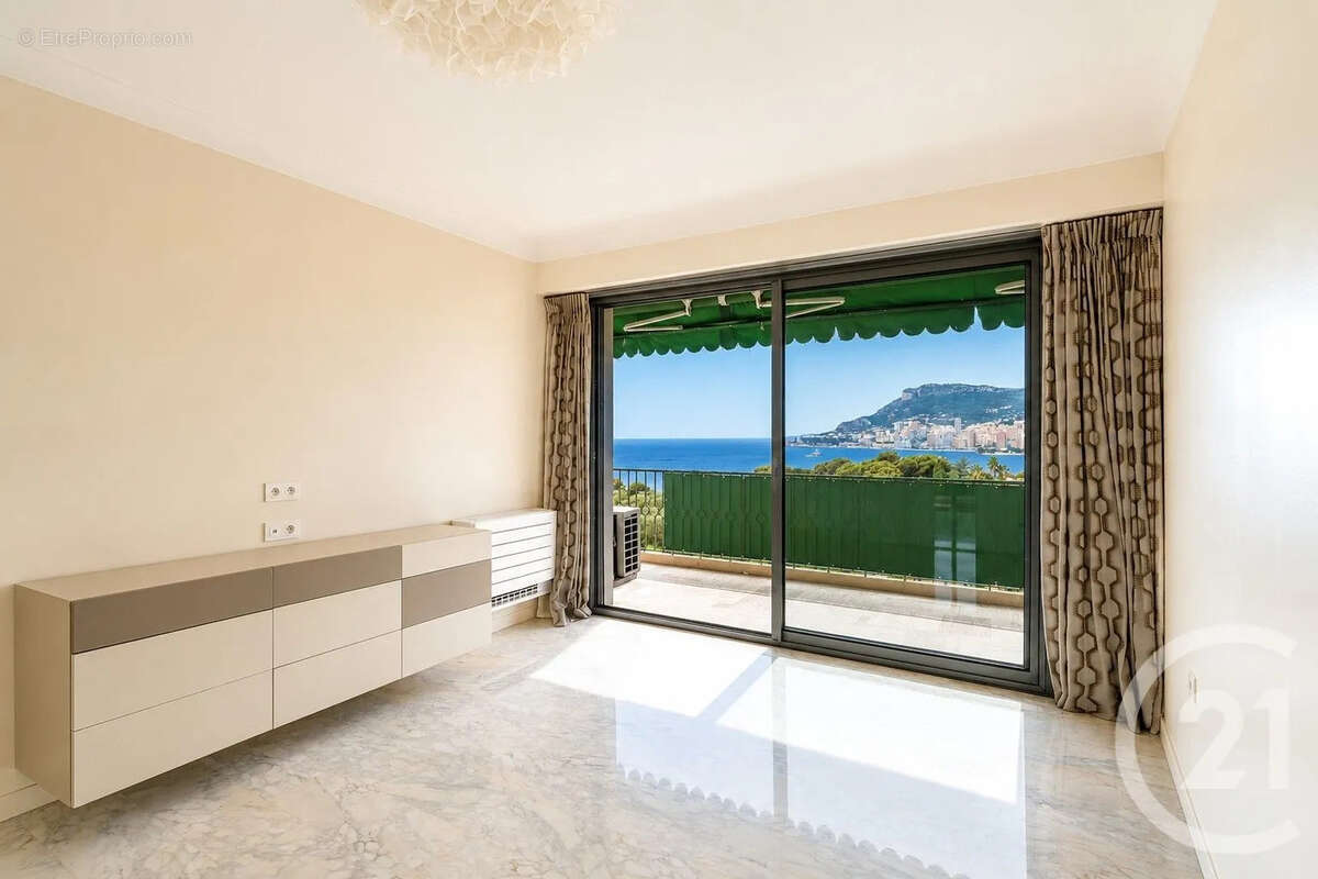 Appartement 126 m² à Roquebrune-Cap-Martin  - photo 14