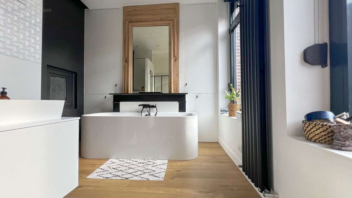 Maison à ARMENTIERES