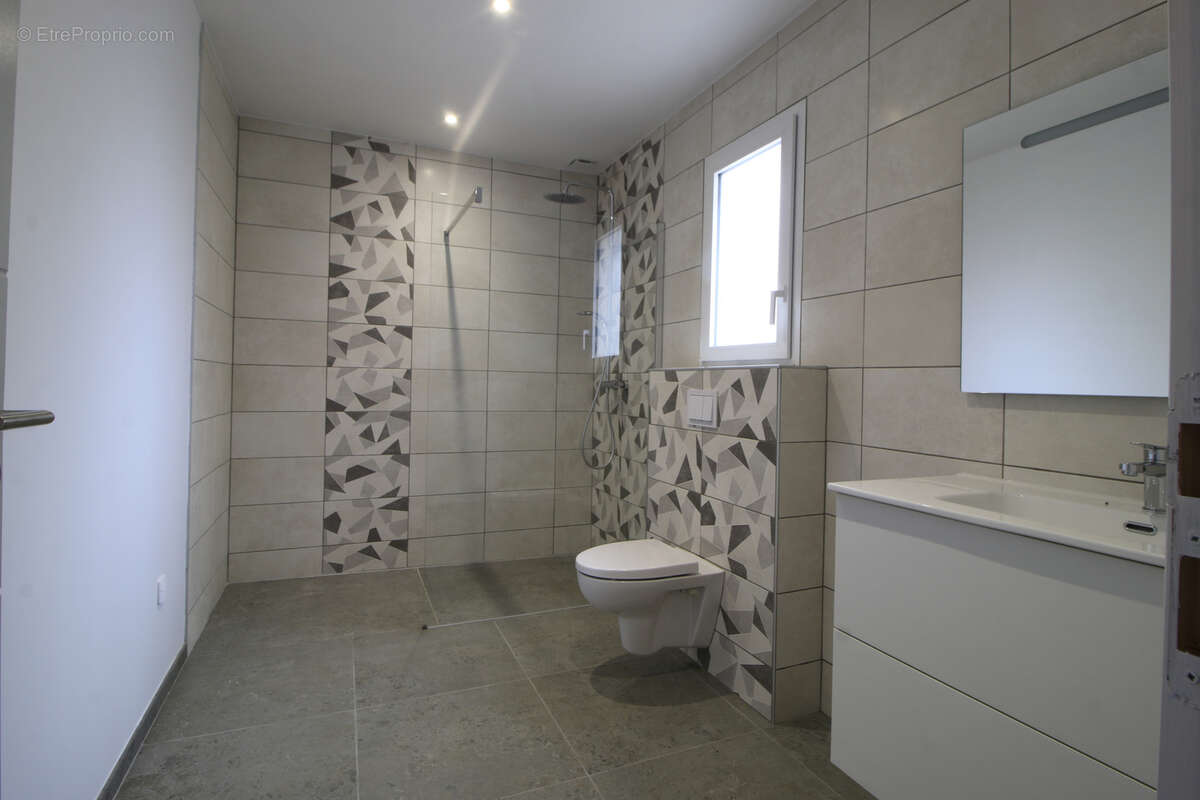 Maison à SAINT-JEAN-LE-VIEUX