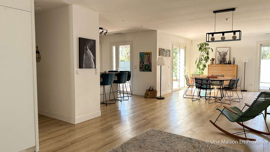 Maison à LES ANGLES