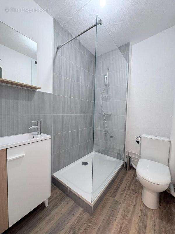 Lons-le-Saunier Centre ? Appartement 61 m² avec grenier aménageable de 30 m² - photo 4