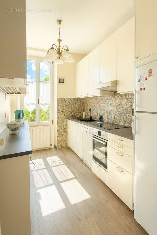 Maison à SOLLIES-TOUCAS