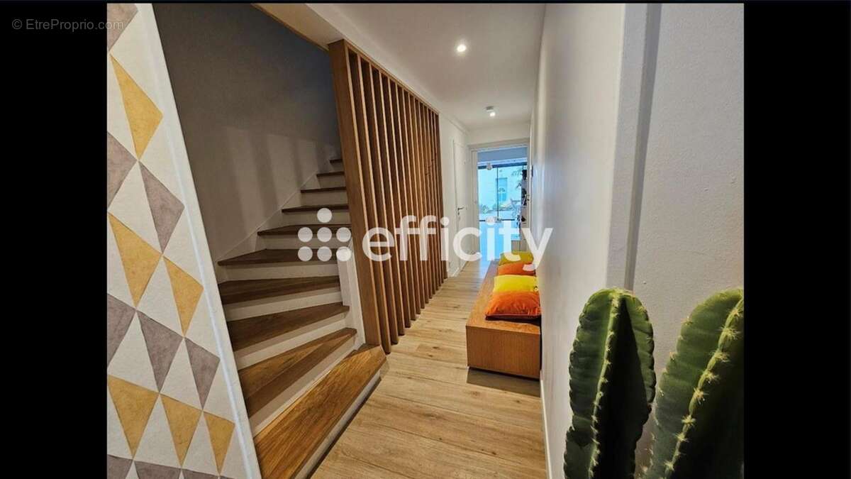 Maison à LA ROCHELLE