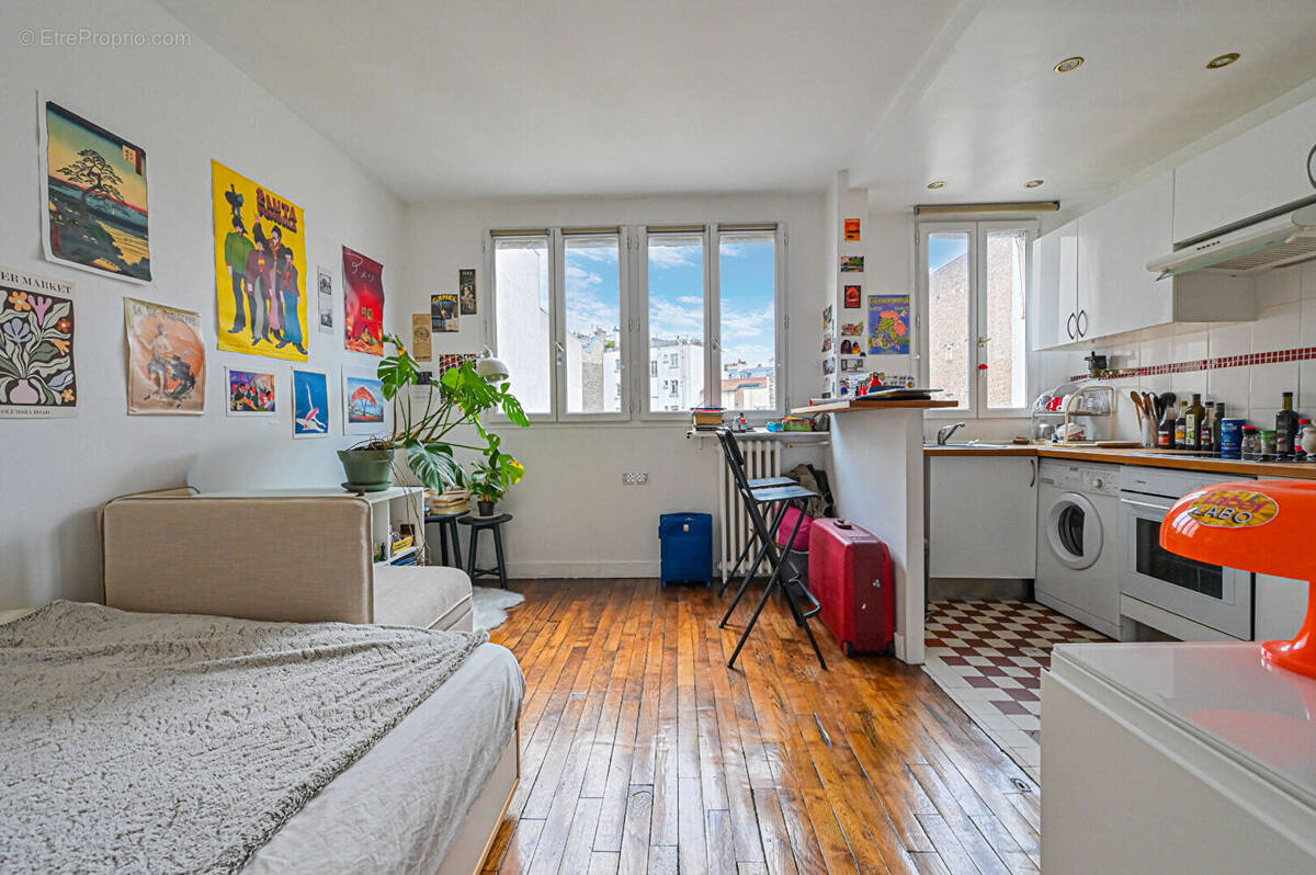 Appartement à PARIS-18E