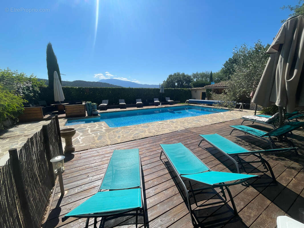 Maison à VAISON-LA-ROMAINE