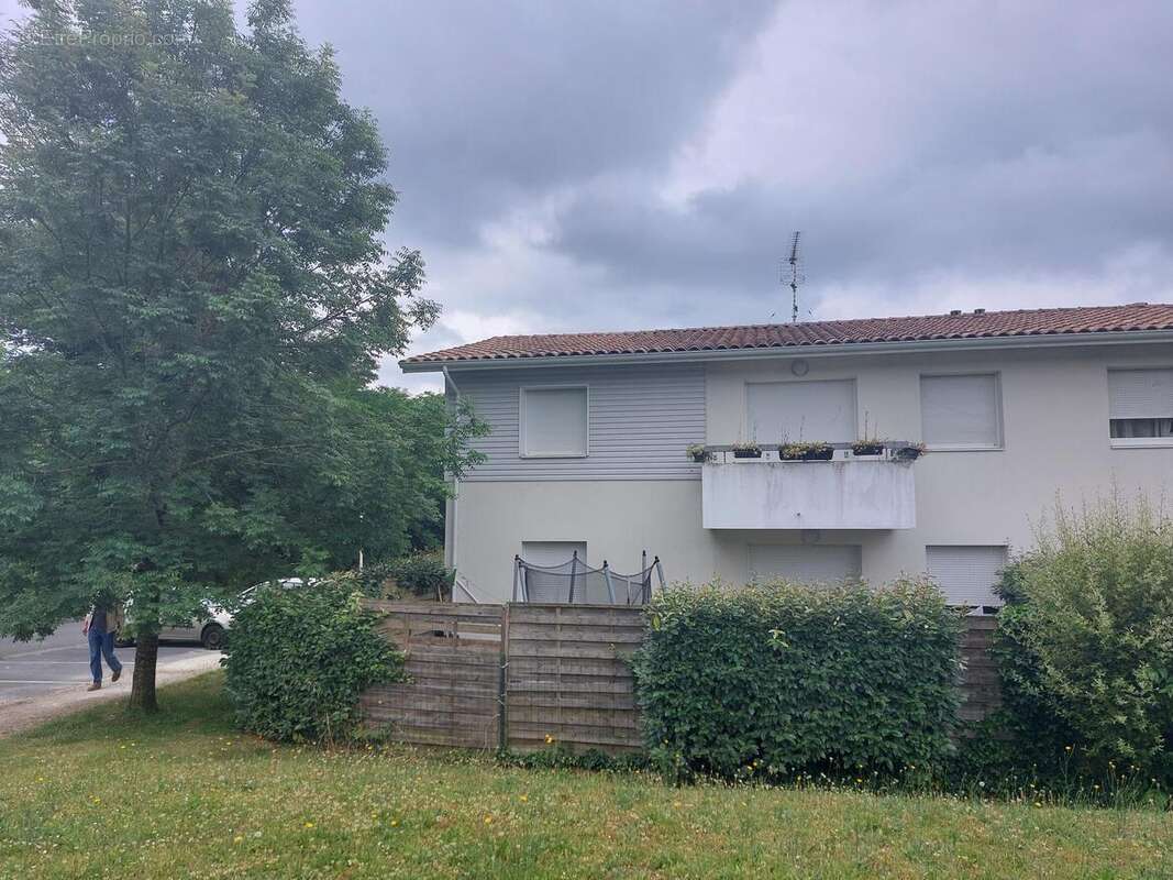 Appartement à SAUCATS