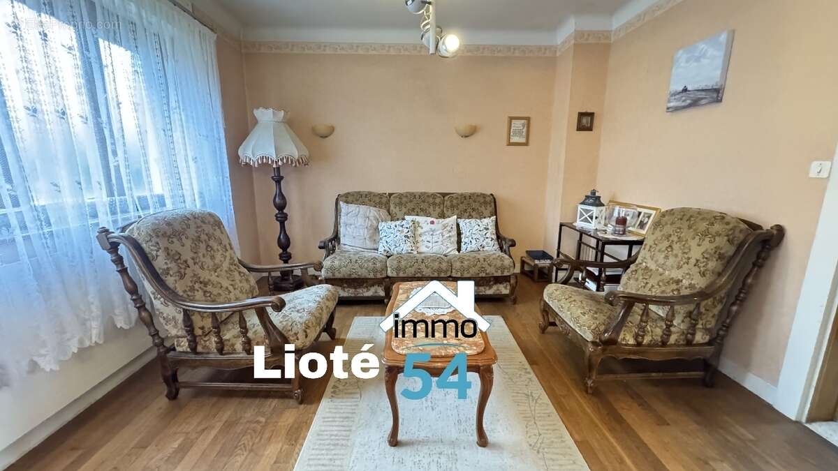 Maison à HARAUCOURT