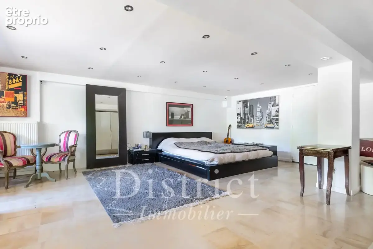 Belle propriété sur les bords de Marne. Maison de 432 m² sur 917 m² de terrain. - photo 21