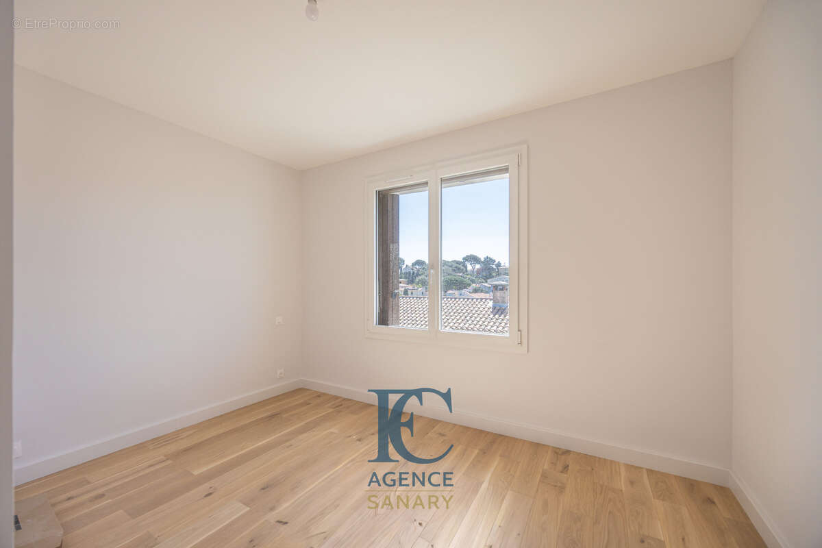 Appartement à SANARY-SUR-MER