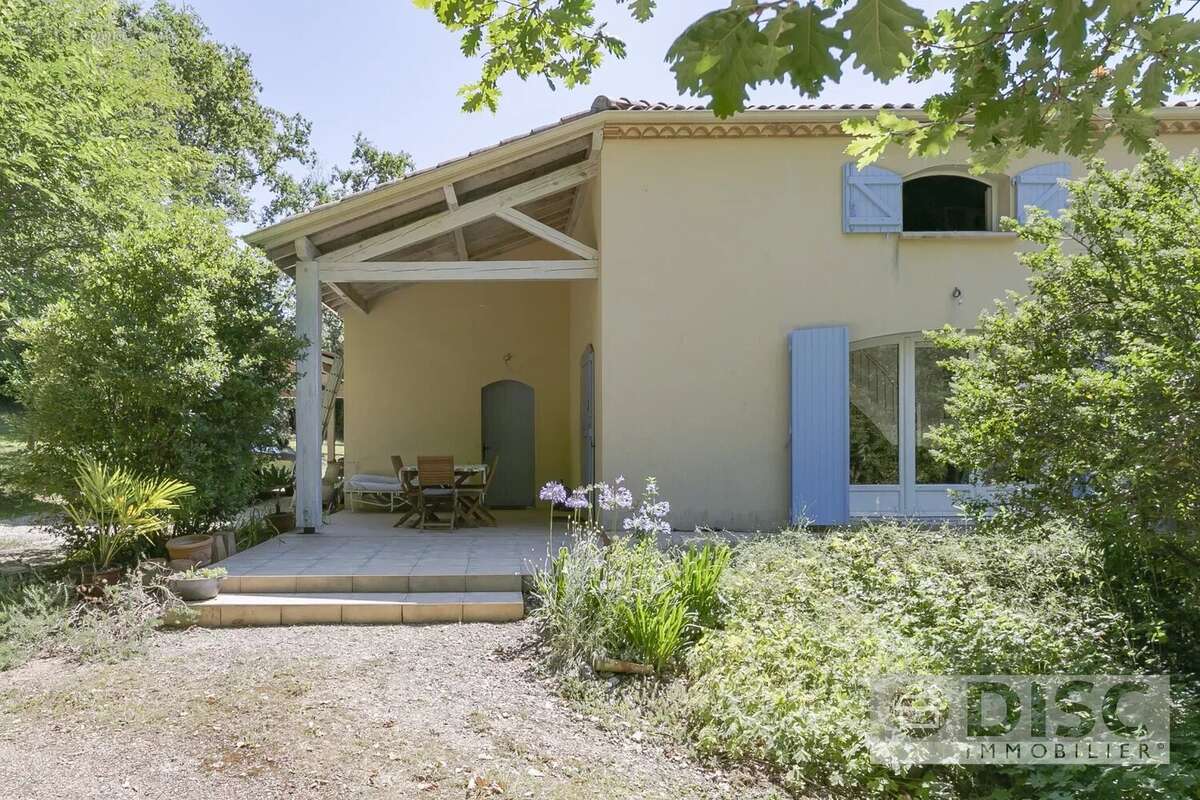 Maison spacieuse et lumineuse avec grand jardin dans les Gorges de l’Aveyron - photo 3