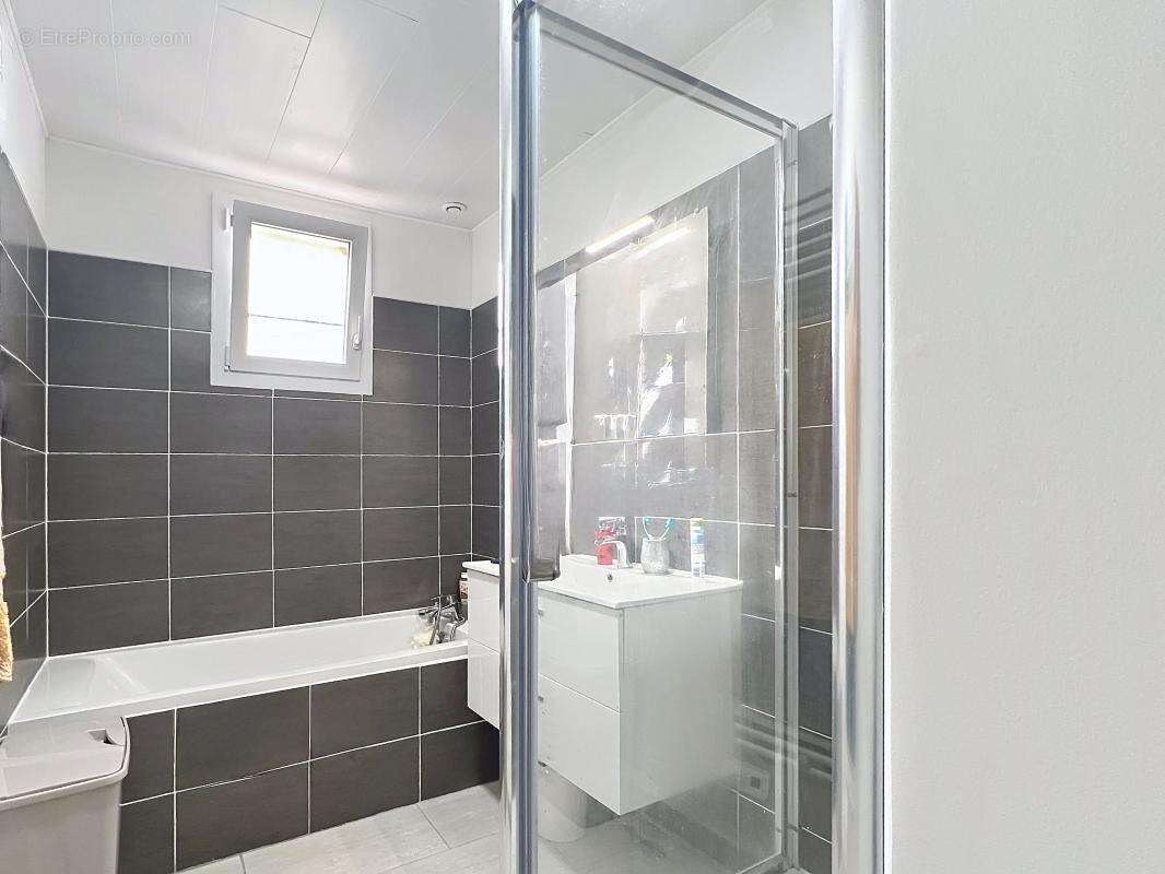 Maison à SAINT-RENAN