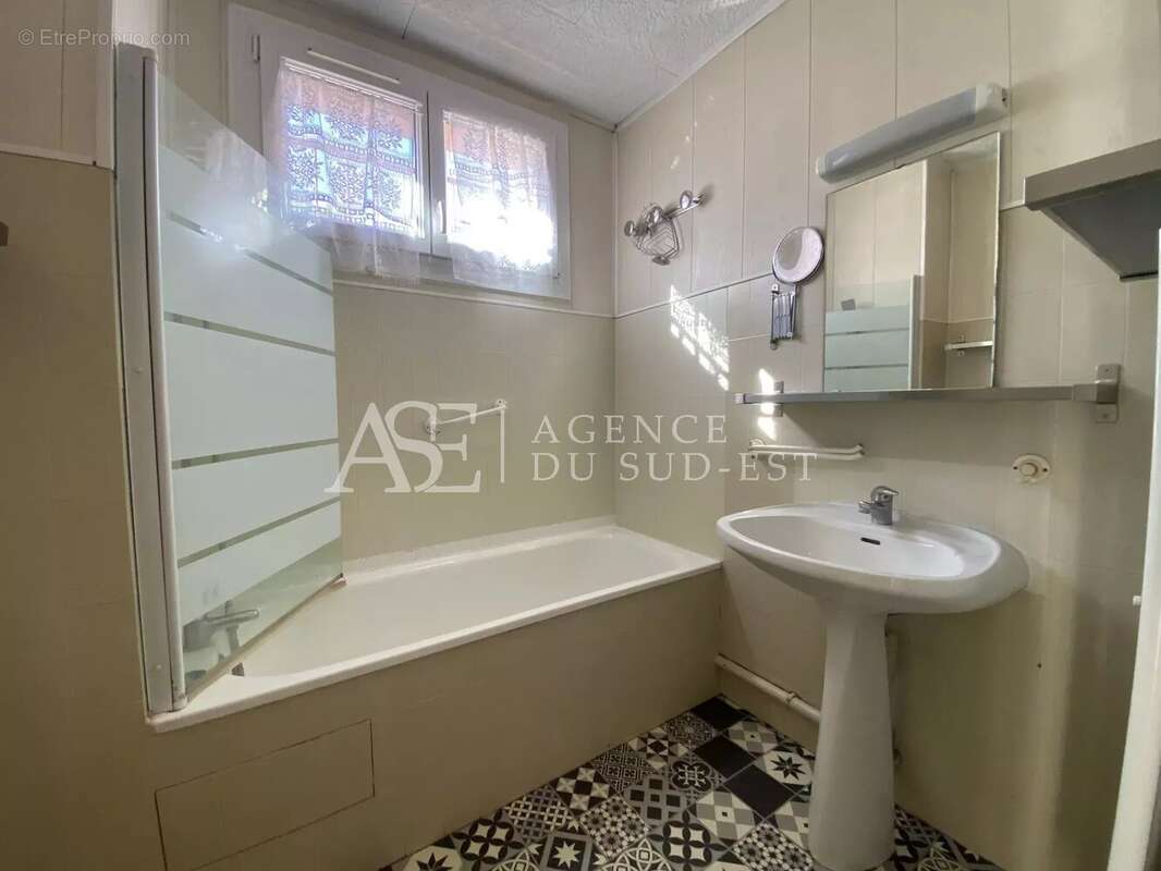 Appartement à ARLES