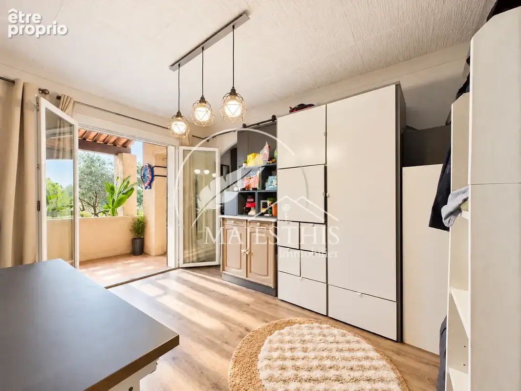 Maison familiale de caractere avec vue a toulon - photo 10